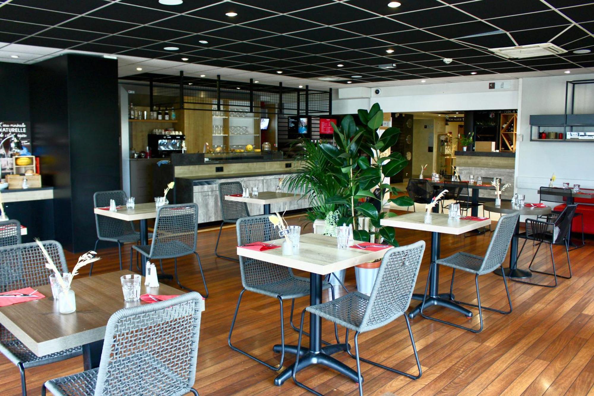 Ibis Dijon Sud Hotel Perrigny-les-Dijon Exterior photo