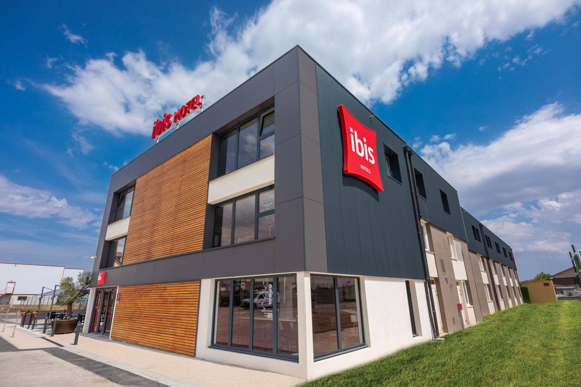 Ibis Dijon Sud Hotel Perrigny-les-Dijon Exterior photo