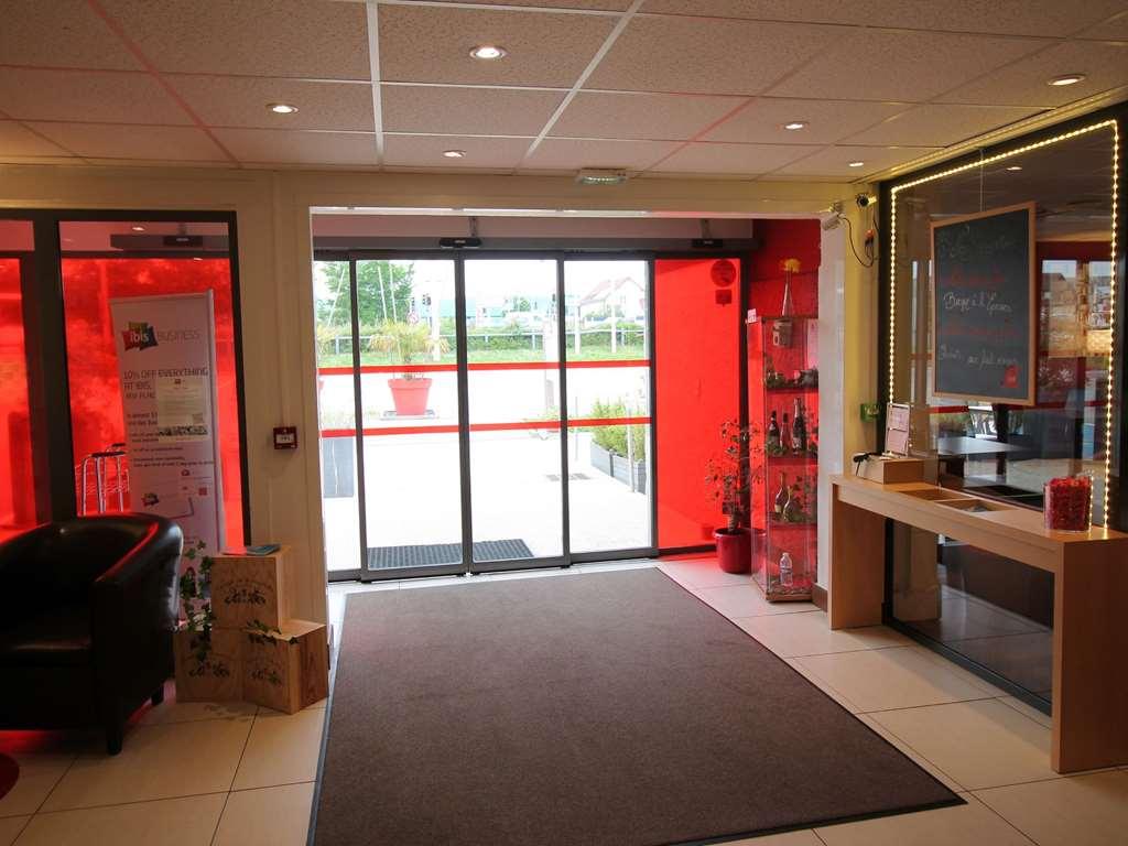 Ibis Dijon Sud Hotel Perrigny-les-Dijon Exterior photo